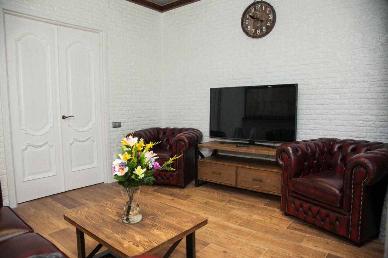 Vip Apartment On Lobanovskogo 19 Street Zaporizhia Extérieur photo
