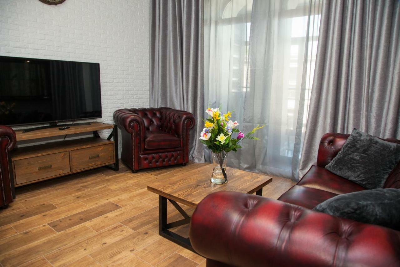 Vip Apartment On Lobanovskogo 19 Street Zaporizhia Extérieur photo